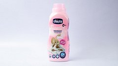 Chicco Sensitive Delicate Flowers Uşaq Paltarları üçün Yumşaldıcı 750ml