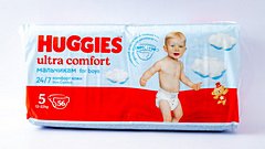 Huggies Ultra Comfort 5 Mega Oğlan Uşaqları üçün Bez 12-22kq 56əd